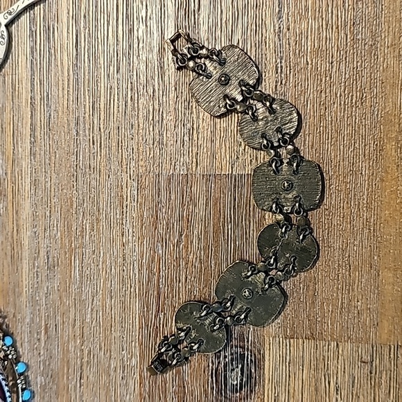 Vintage Engraved Wood and Opal Inset Bracelet Brass Hardware Retro Faux Stone - Picture 5 of 5